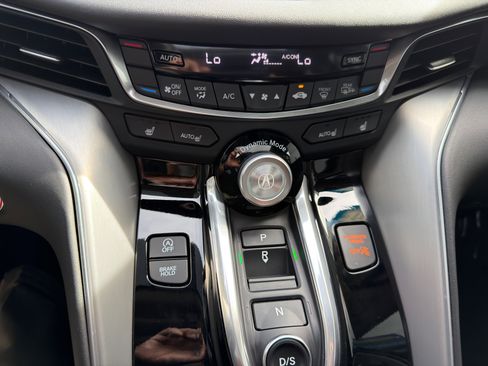 Used 2025 Acura TLX w/ Technology Package image 36