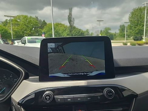 Used 2022 Ford Escape SE AWD/4WD image 23