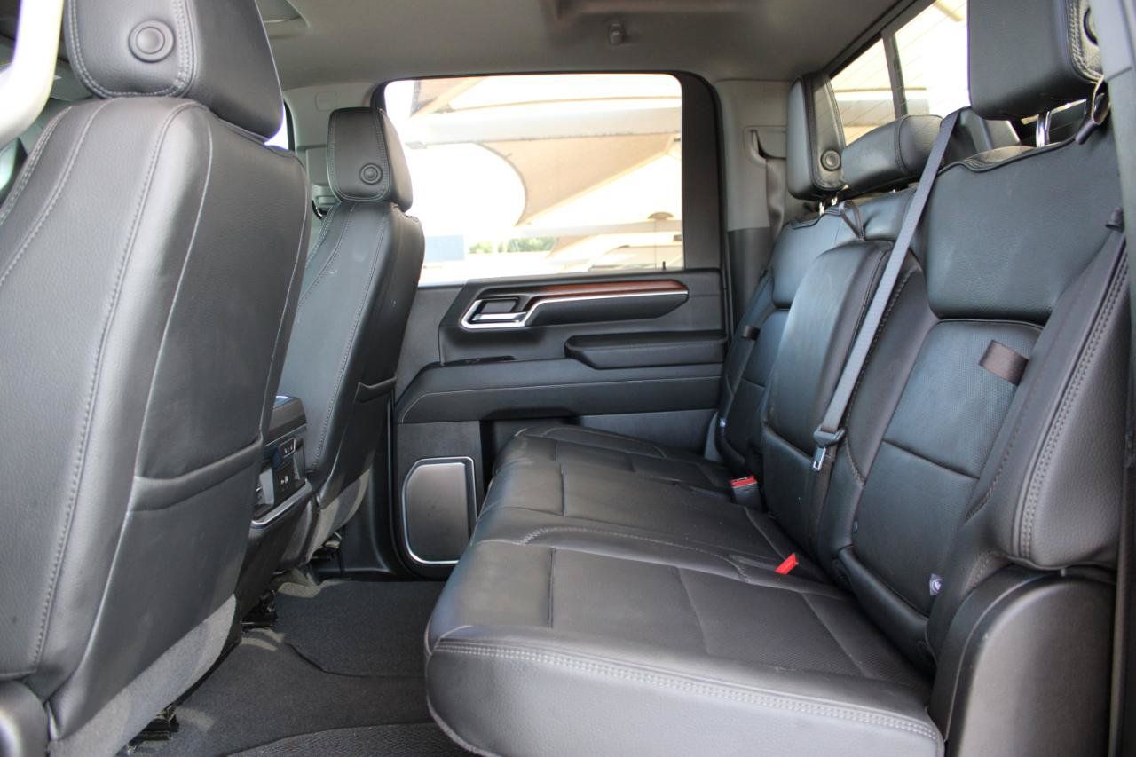 Used 2026 GMC Sierra 3500 Denali w/ Denali Reserve Package AWD/4WD image 13