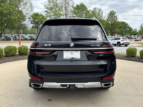Used 2025 BMW X7 xDrive40i AWD/4WD image 4