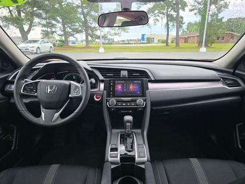 Used 2017 Honda Civic EX-T image 12
