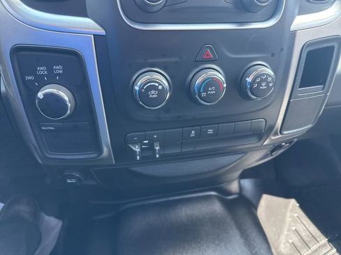 Used 2017 RAM 2500 SLT image 21