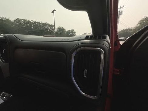 Certified 2022 GMC Sierra 3500 SLE w/ X31 Off-Road Package image 27