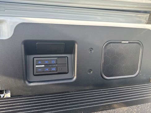 New 2026 GMC Sierra 1500 Denali Ultimate w/ LPO, Black Badging Package image 40