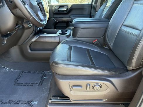 Used 2023 GMC Sierra 3500 Denali image 19