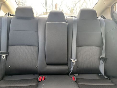 Used 2025 Nissan Altima 2.5 SV image 36