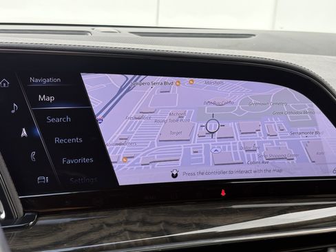 Certified 2024 Cadillac Escalade Premium Luxury image 27