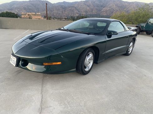 Used 1994 Pontiac Firebird Trans Am 25th Anniversary 2dr image 2