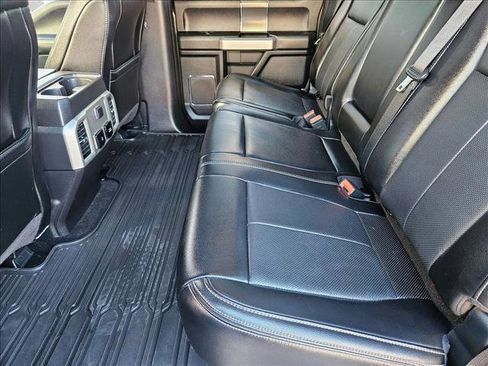 Used 2020 Ford F150 Lariat image 15