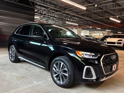 Used 2024 Audi Q5 2.0T Premium w/ Convenience Package AWD/4WD image 12