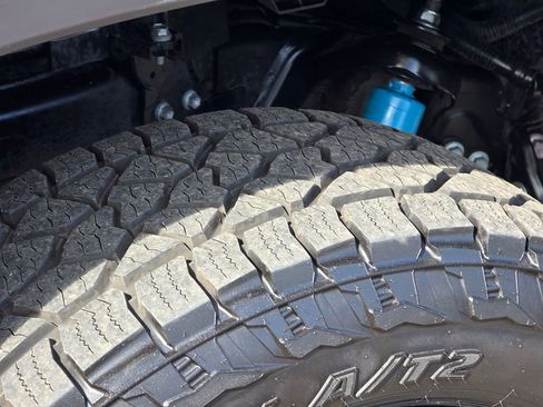 Used 2024 Toyota Tundra Limited w/ TRD Off-Road Package image 33