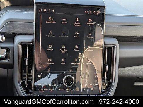 New 2026 GMC Yukon AT4 Ultimate w/ LPO, Floor Liner Package AWD/4WD image 14