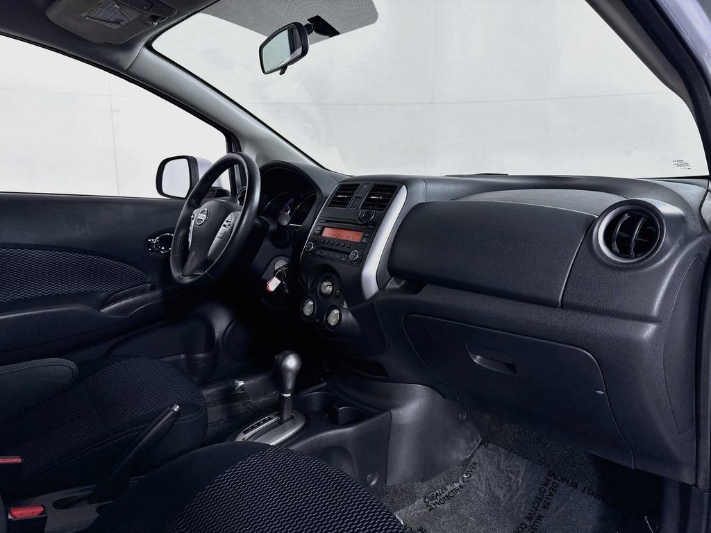 Used 2014 Nissan Versa Note SV FWD image 28