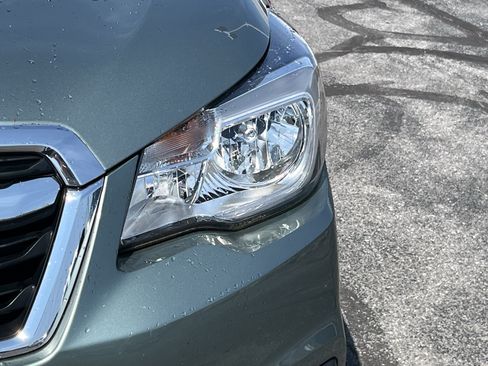 Used 2018 Subaru Forester 2.5i w/ Protection Package #1 AWD/4WD image 12