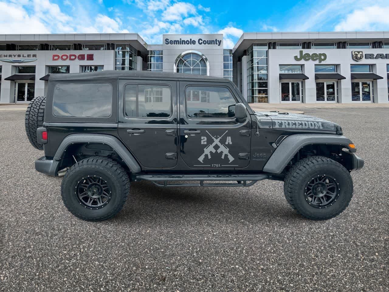 Certified 2022 Jeep Wrangler Unlimited Sport AWD/4WD image 9