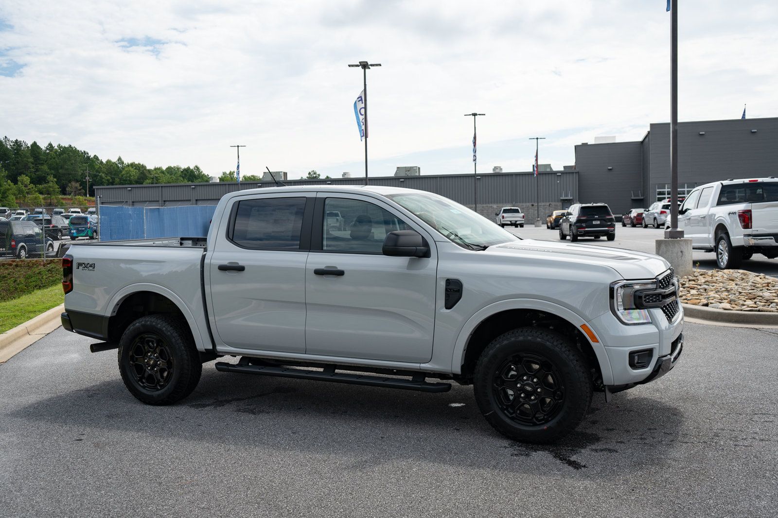 New 2026 Ford Ranger XLT w/ Equipment Group 301A High AWD/4WD image 12