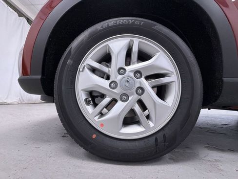 New 2026 Hyundai Venue SE FWD image 9