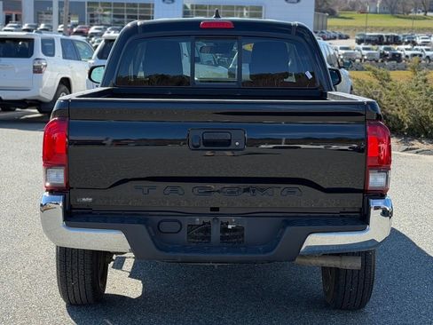 Certified 2023 Toyota Tacoma SR5 image 4