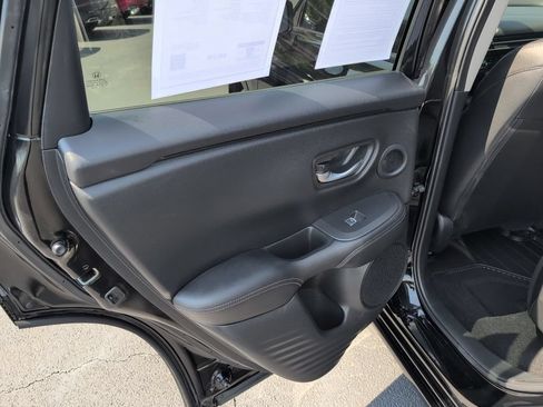 Used 2025 Honda HR-V EX-L image 27
