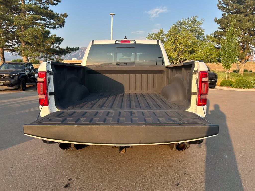 Used 2019 RAM 1500 Limited AWD/4WD image 16