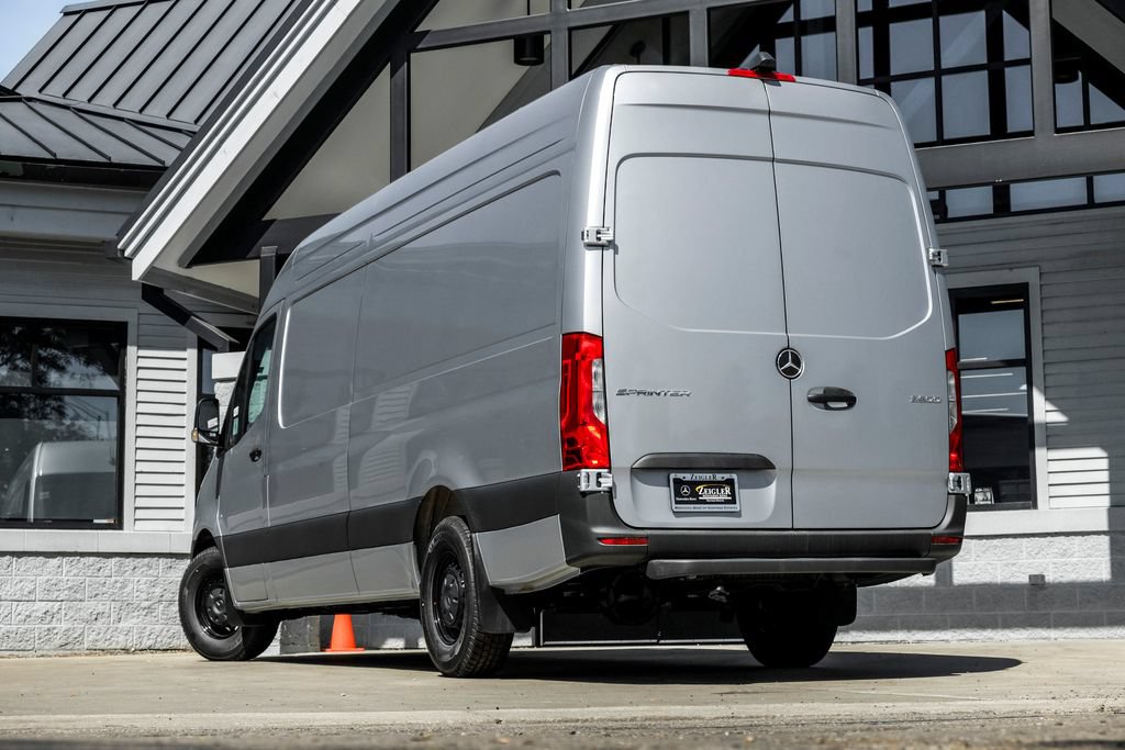 New 2026 Mercedes-Benz Sprinter 2500 image 2