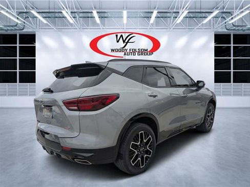 Used 2023 Chevrolet Blazer RS w/ Driver Confidence II Package image 3