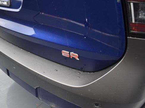 Certified 2025 Nissan Kicks SR image 5