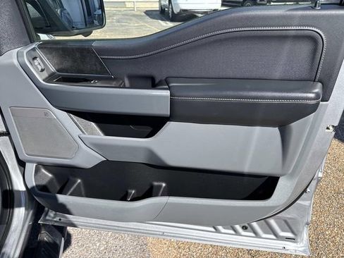 Used 2022 Ford F150 XLT w/ Equipment Group 302A High image 17