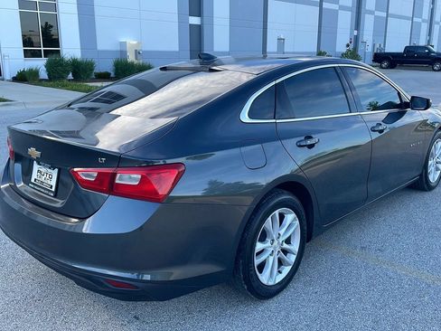 Used 2016 Chevrolet Malibu LT FWD image 5