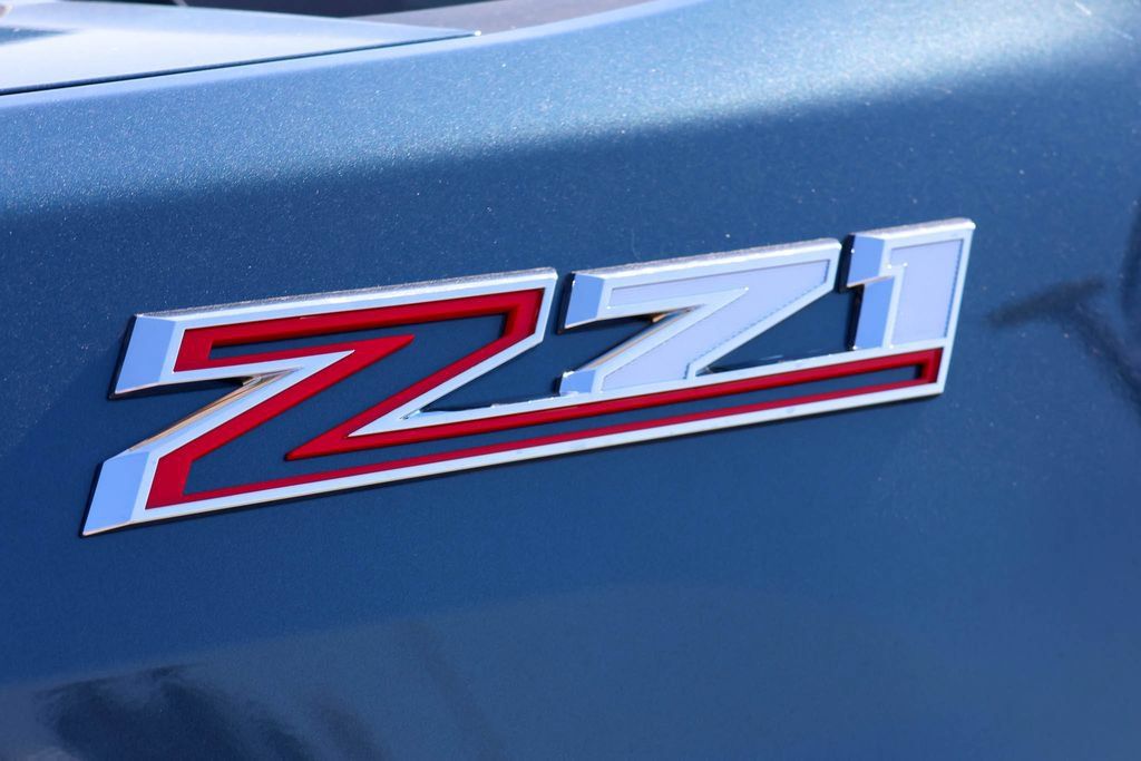 New 2026 Chevrolet Silverado 2500 Custom w/ Custom Value Package AWD/4WD image 8