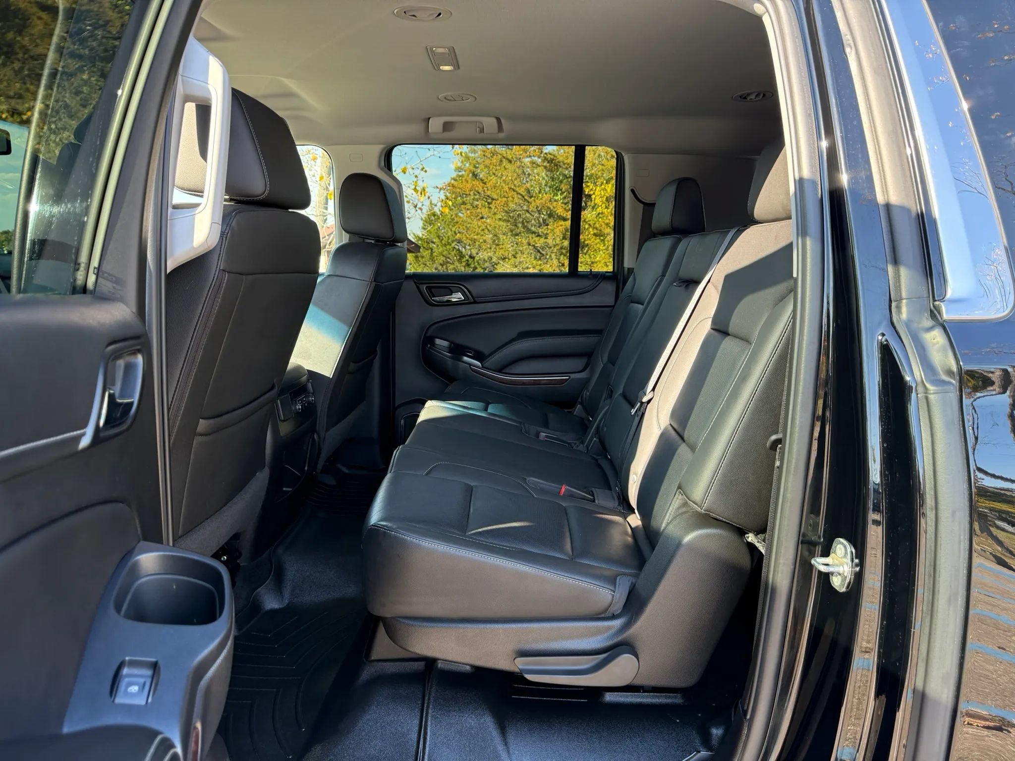 Used 2018 GMC Yukon XL SLT AWD/4WD image 12