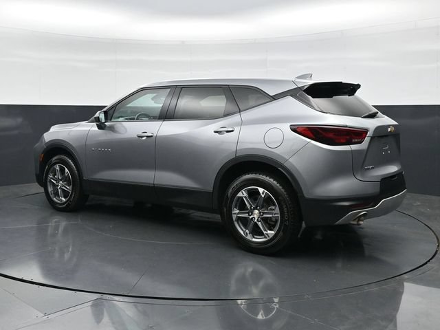 Used 2025 Chevrolet Blazer LT FWD image 7