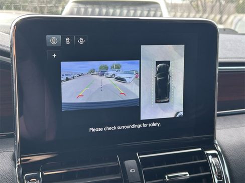 Used 2021 Lincoln Navigator Reserve w/ Luxury Package image 42