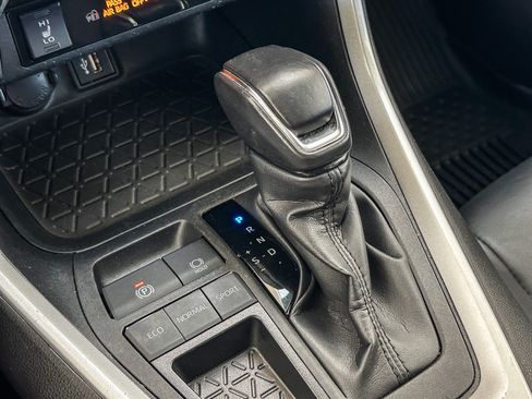 Used 2024 Toyota RAV4 XLE Premium w/ Weather Package FWD image 19