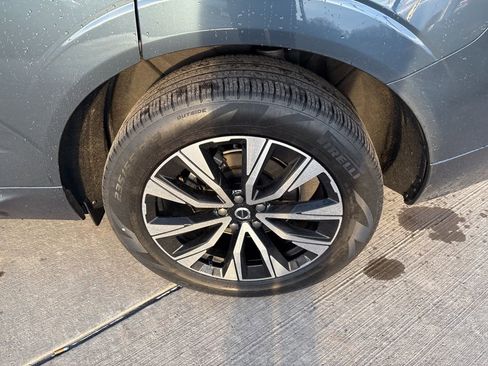 Certified 2023 Volvo XC60 B5 Plus w/ Protection Package Premier image 14