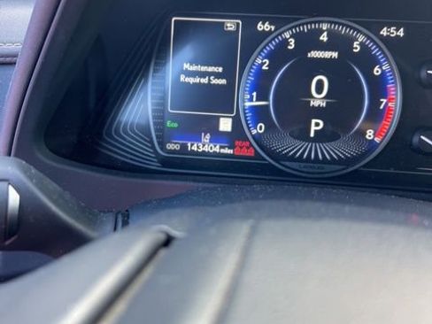 Used 2019 Lexus UX 200 w/ Accessory Package image 7