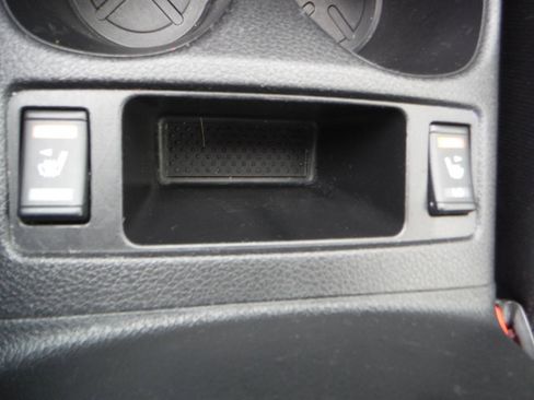 Used 2021 Nissan Rogue Sport SV AWD/4WD image 19