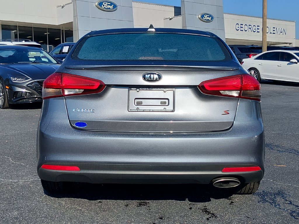 Used 2018 Kia Forte S w/ S Technology Plus Package FWD image 5
