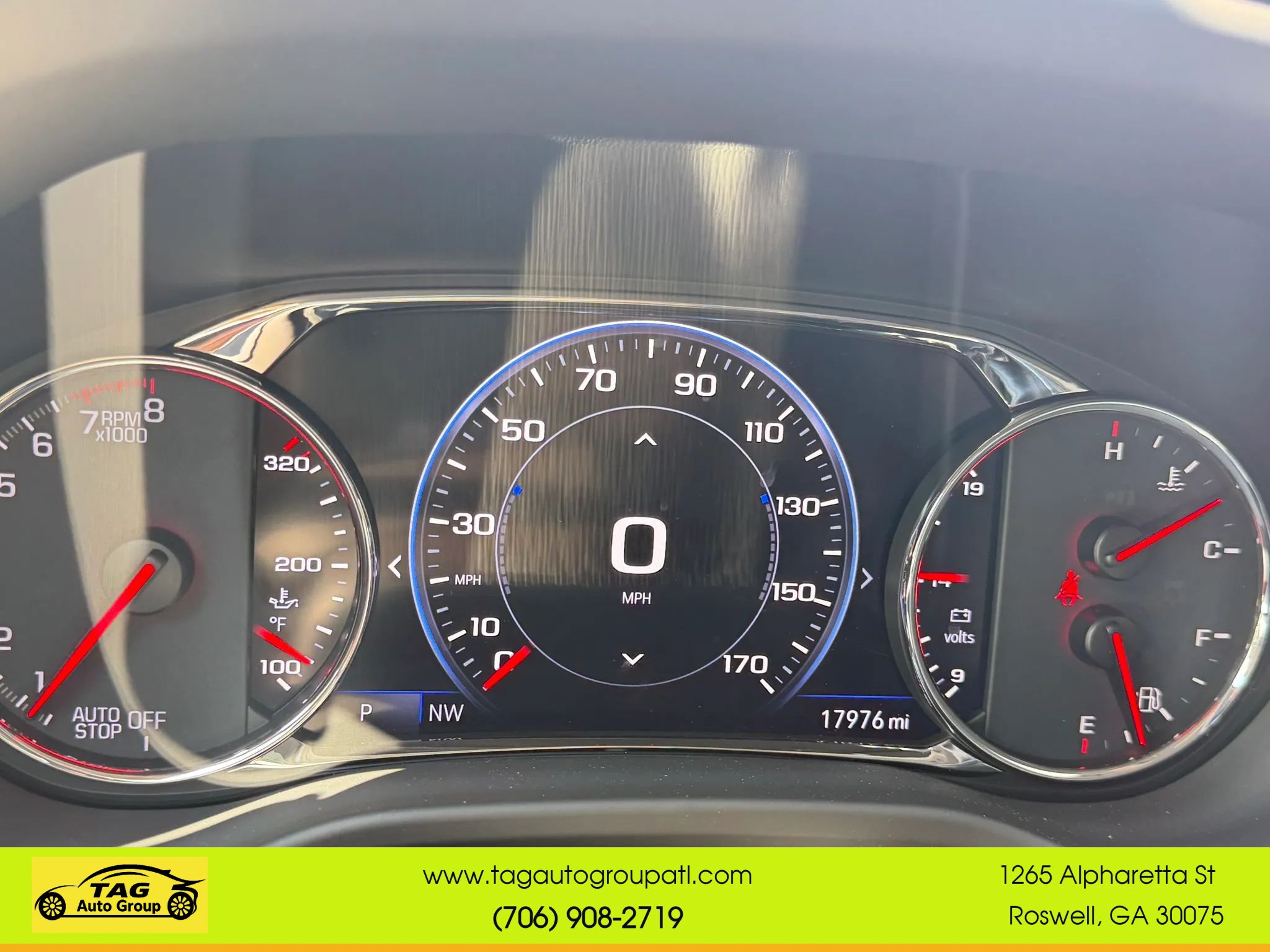 Used 2020 GMC Acadia SLT w/ Driver Alert Package II FWD image 18