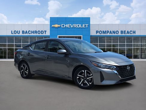 Used 2024 Nissan Sentra SV image 1