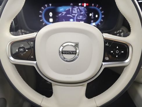 Used 2023 Volvo XC60 B5 Plus w/ Climate Package image 36