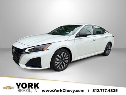 Used 2025 Nissan Altima 2.5 SV
