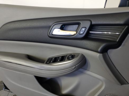 Used 2015 Chevrolet Malibu LS FWD image 26