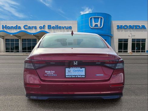 Certified 2024 Honda Accord EX-L image 4