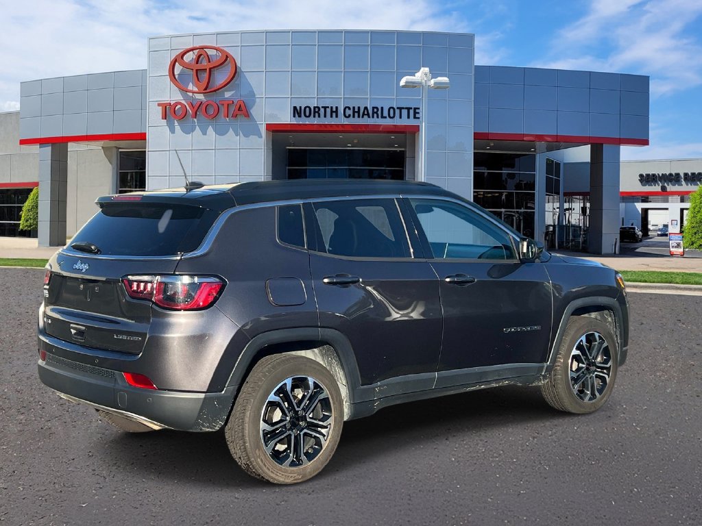 Used 2023 Jeep Compass Limited AWD/4WD image 8