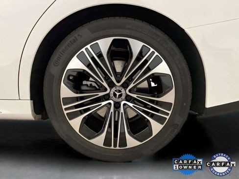 Used 2025 Mercedes-Benz E 350 Sedan image 30