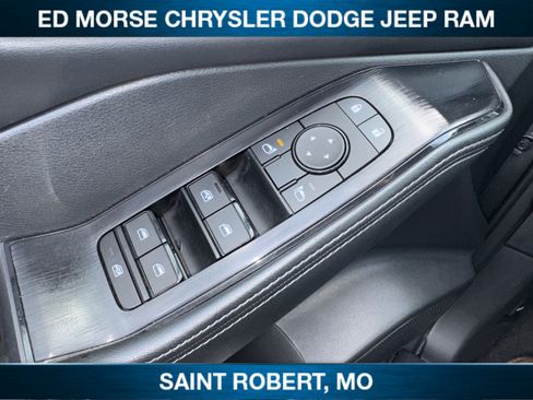 Used 2024 Nissan Rogue SV AWD/4WD image 19
