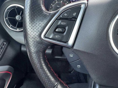 Used 2022 Chevrolet Camaro SS RWD image 25