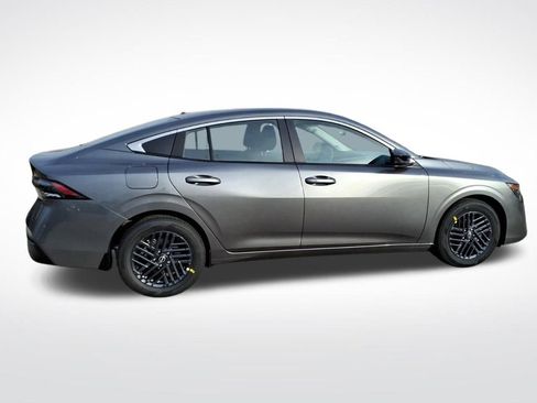 New 2026 Nissan Sentra SV image 8