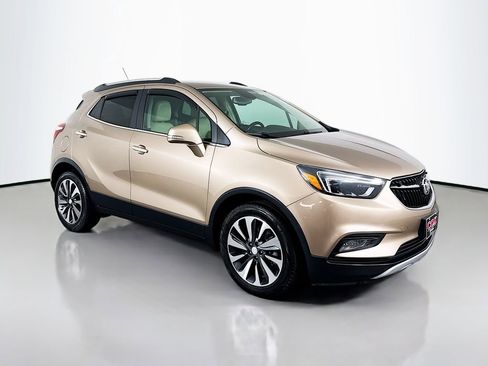 Used 2019 Buick Encore Essence image 3